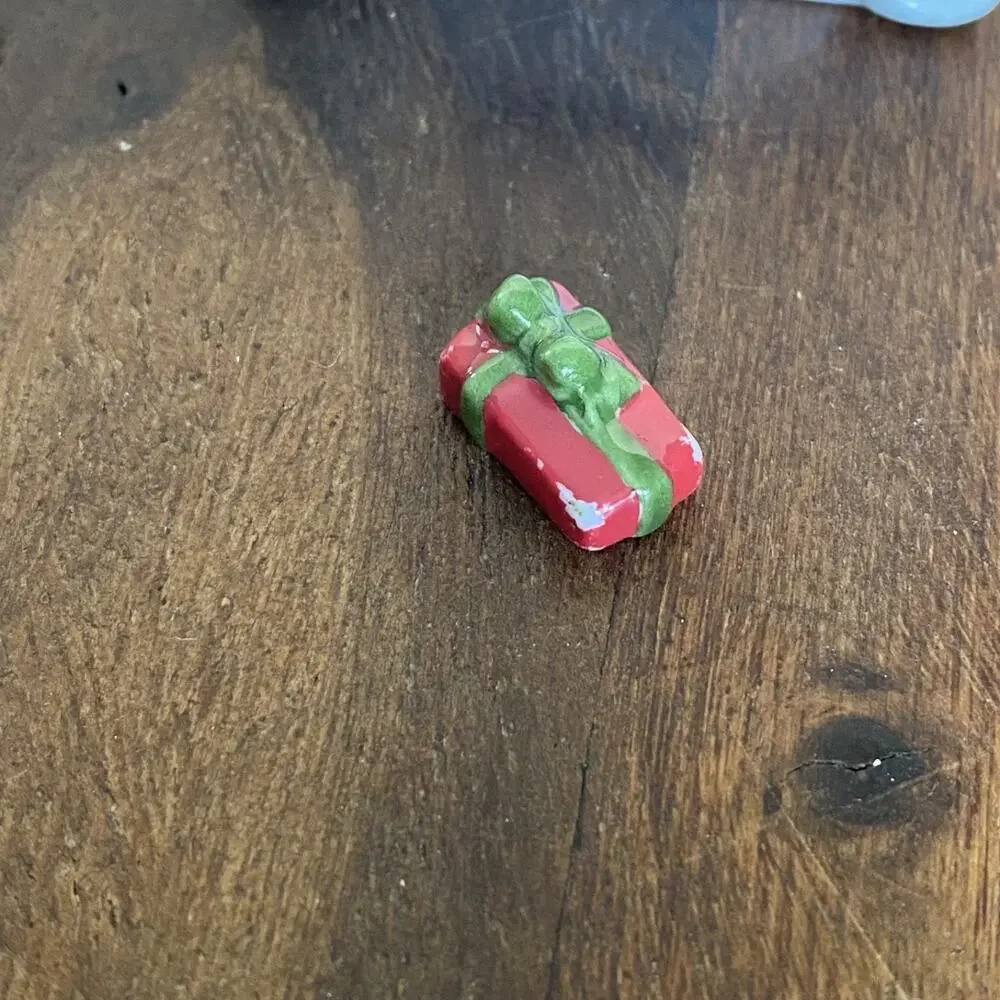 Midwest Of Cannon Falls Rudolph And Santa Trinket Box Vintage 1999 w/ Present